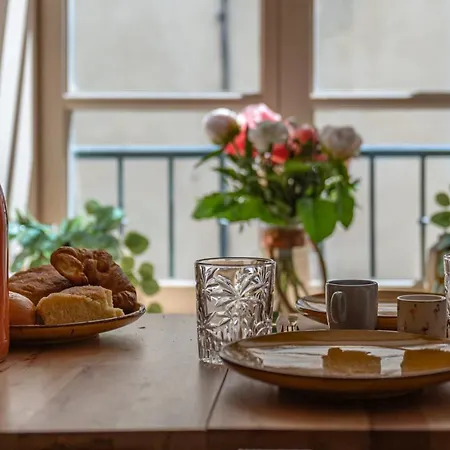 La Camarguaise En Centre - Nuit A Apartamento