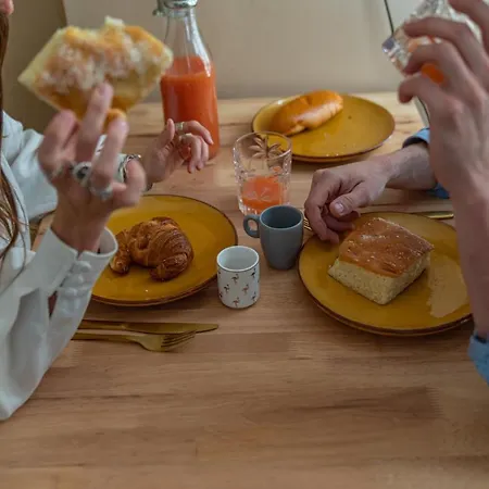 La Camarguaise En Centre - Nuit A * Nimes