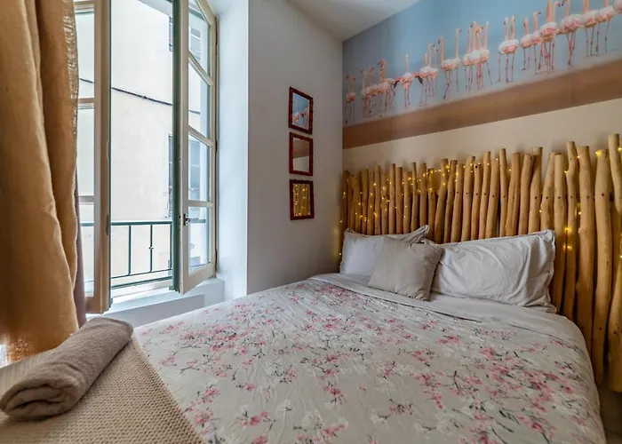 Апартаменты La Camarguaise En Centre - Nuit A