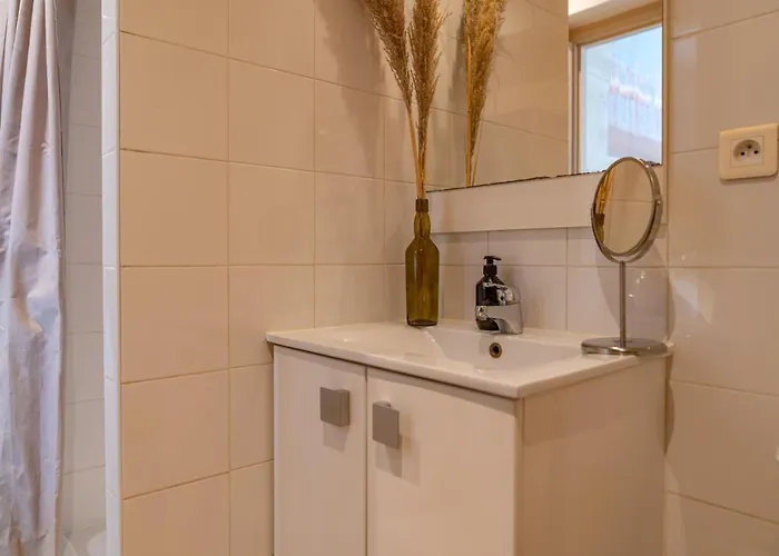 Апартаменты La Camarguaise En Centre - Nuit A